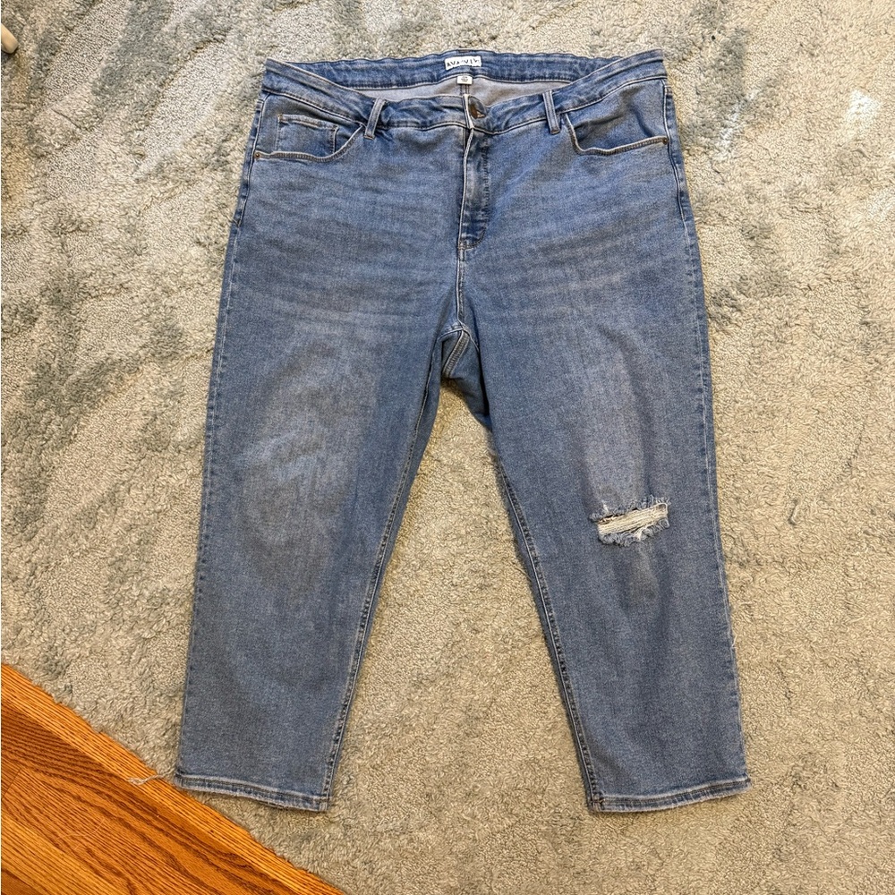 Ava & Viv Light Blue Cropped Jeans